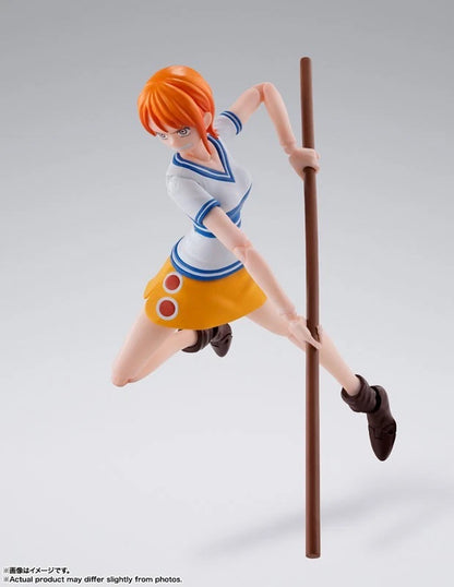 One Piece Nami Romance Dawn S.H.Figuarts Action Figure 14cm Bandai Spirits